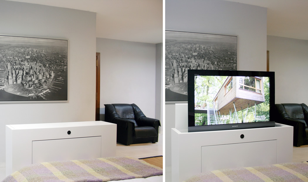 Mueble Blanco (TV Oculta y TV Visible). 1.850€ Aprox